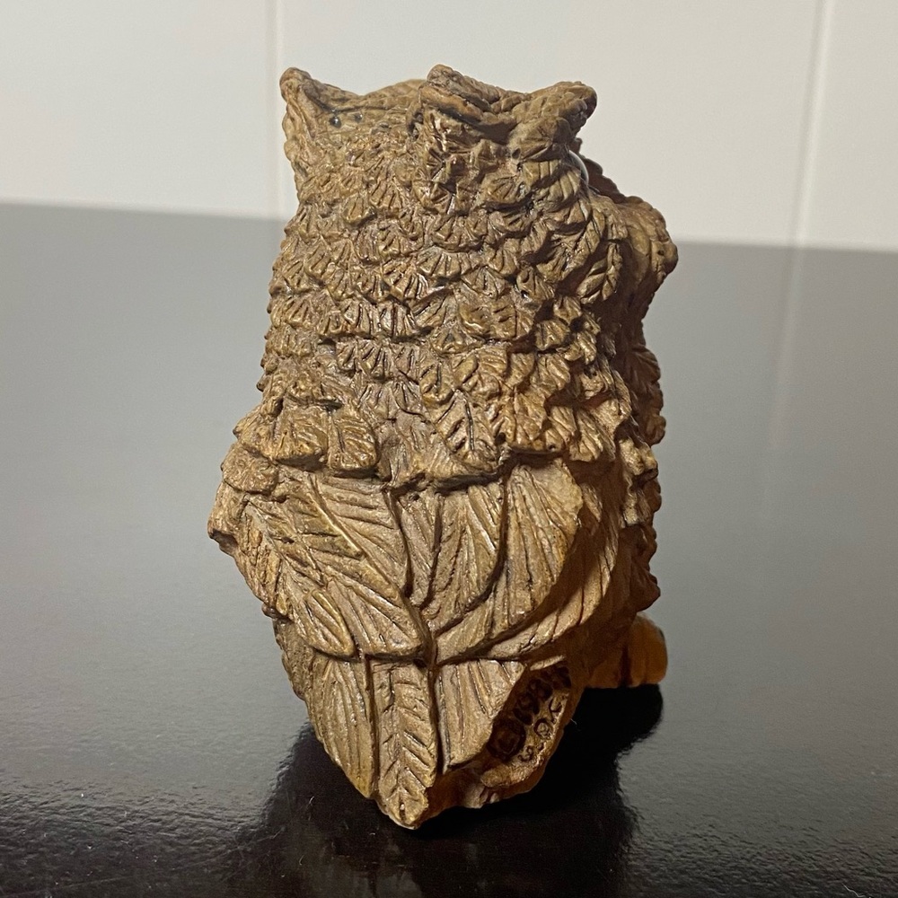 Stone Critters 3.25” Horned Owl Figurine Vintage 1984 - Picture 3 of 9